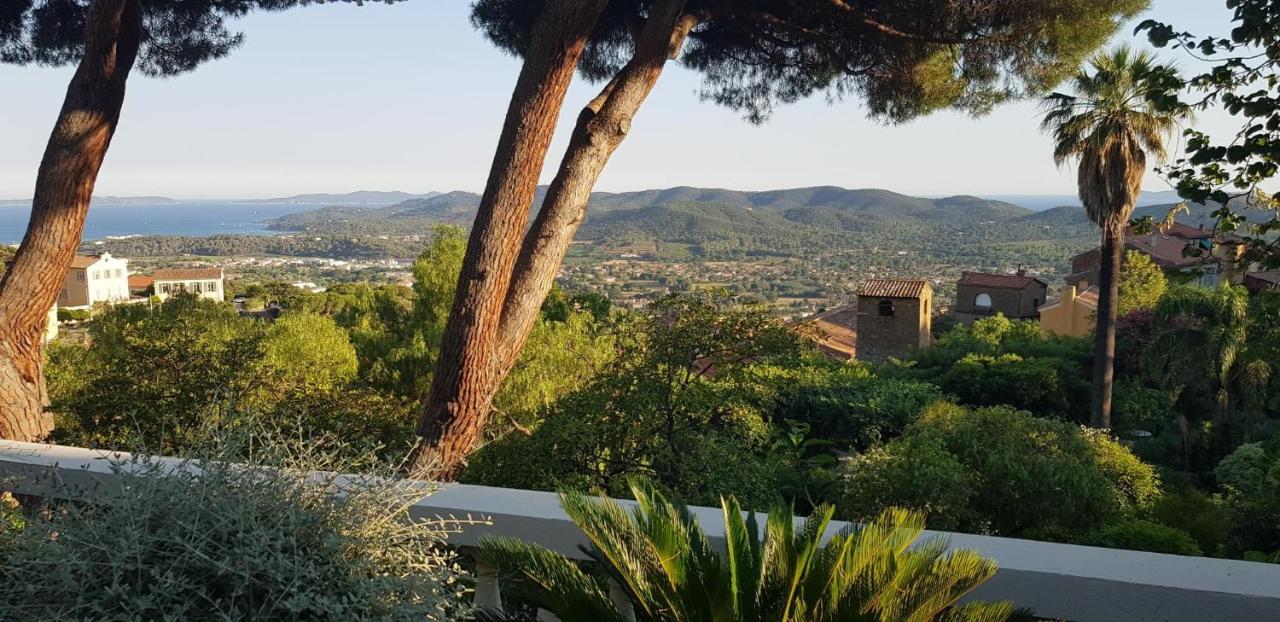 L'Odyssee Provencale, Un Duplex De Charme De 2 Chambres Au Pied Du Village Medieval De Bormes-Les-Mimosas, Offrant Des Prestations Haut De Gamme Et Une Superbe Vue Sur Le Massif Des Maures Exteriör bild